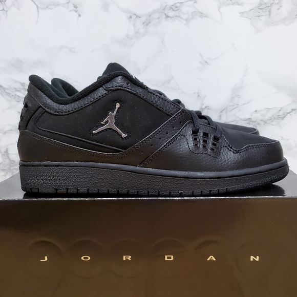 Air Jordan Retro 1 Flight Low - Picture 2 of 6